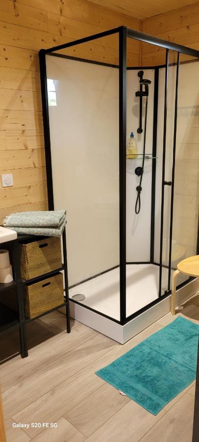Villa Tiny House Sud Du Lot Le Montat Exterior foto