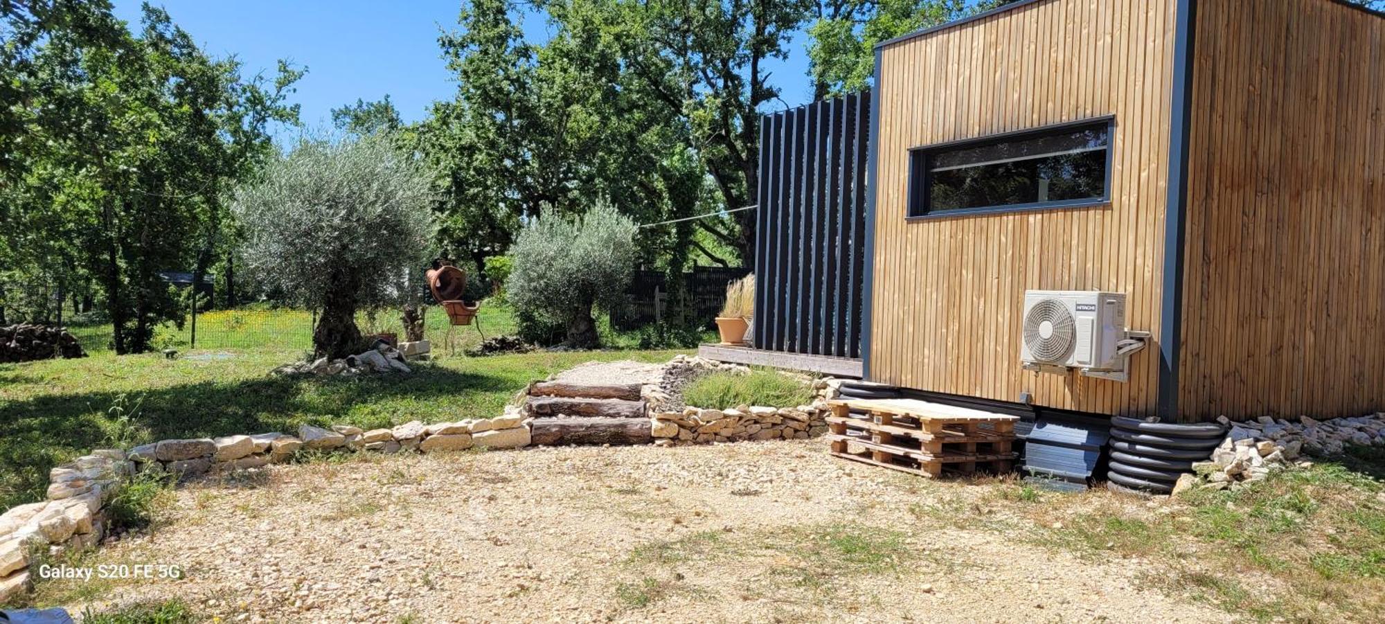 Villa Tiny House Sud Du Lot Le Montat Exterior foto